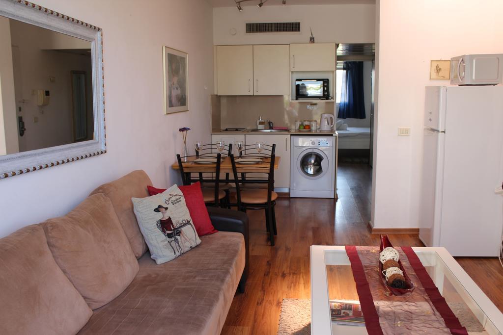Nomi Suites Marina Herzelia Exterior photo